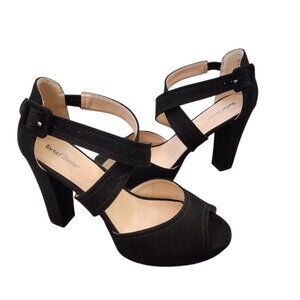 TORTA CALIENTE Black Heels Ladies 9W Criss Cross Strappy Open Toe Sandal Pumps